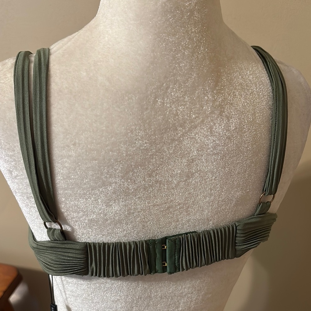 JLUXLABEL Green Ribbed Ruched Sleeveless Bra - Picture 4 of 7